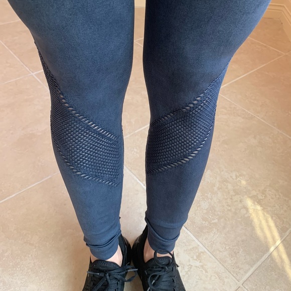 BRENDA  Set Leggings - Black - Picture 5 of 6